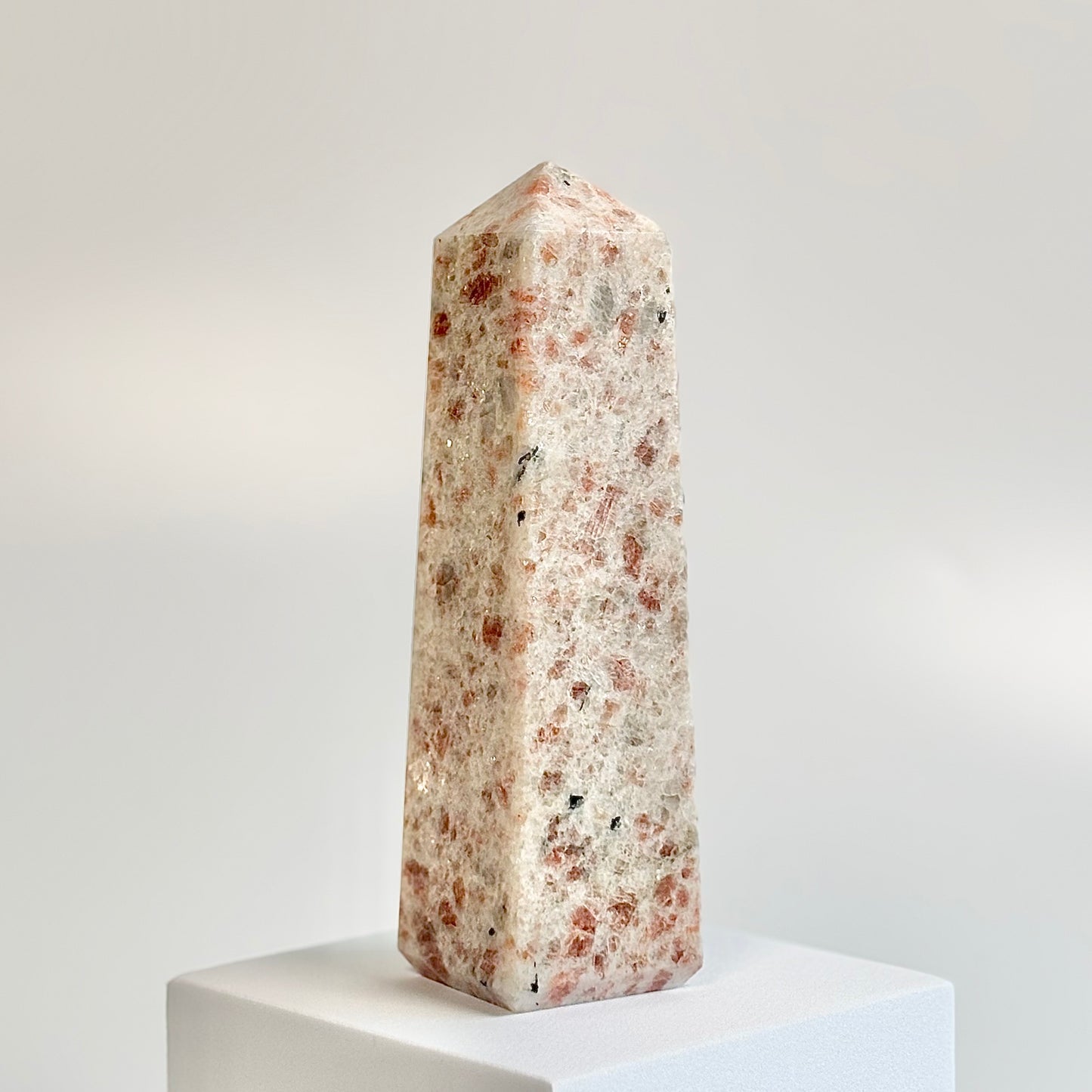 Sunstone Four-Facet Tower – 474 Gm - Ignit Joy • Embrace Confidence • Manifest Positivity
