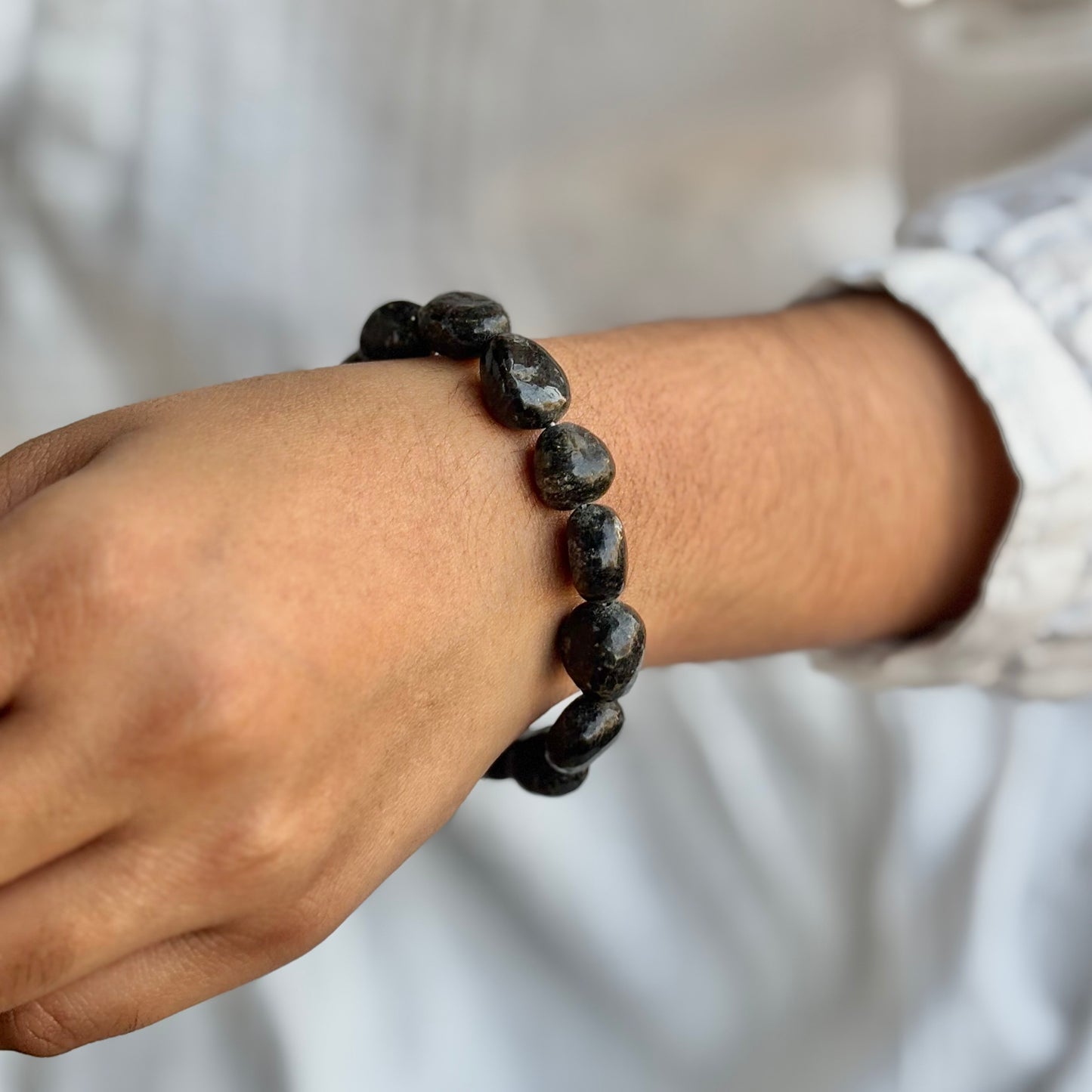 Nuummite Tumble Bracelet | Unlocking Hidden Potentials & Connecting with Inner Power