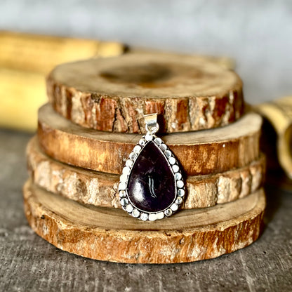 Amethyst Pendant – Calm, Clarity & Balance