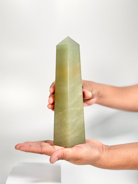 Green Aventurine Six-Facet Tower – 1035g - Attract Luck • Inspire Growth • Help Heart Chakra