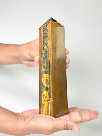 Four Facet Tiger’s Eye Tower – 692g - Focus, Confidence & Style