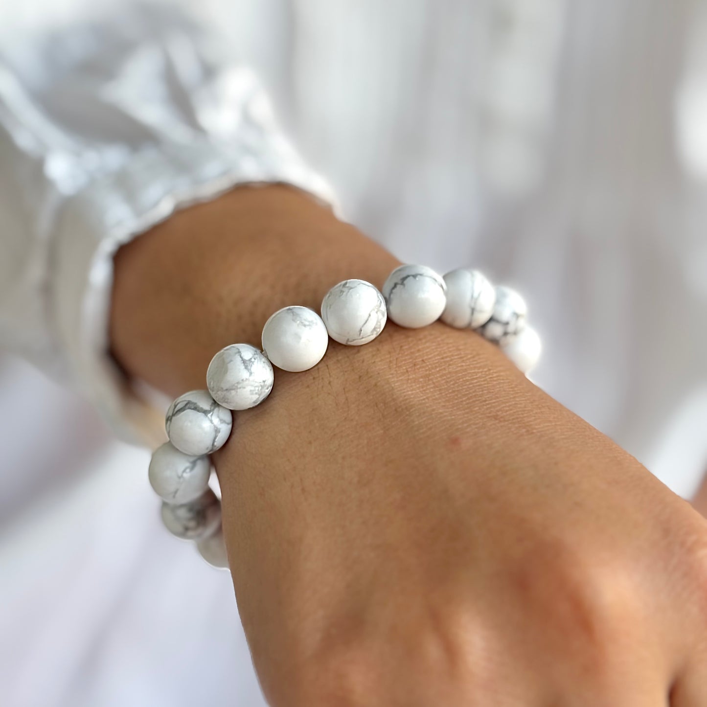 Howlite Bead Bracelet- 10mm | Expression & Anger Management