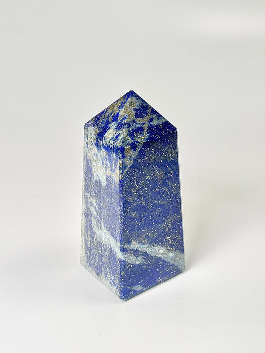 Four Facet Lapis Lazuli Tower – 800g - Truth, Wisdom & Inner Power
