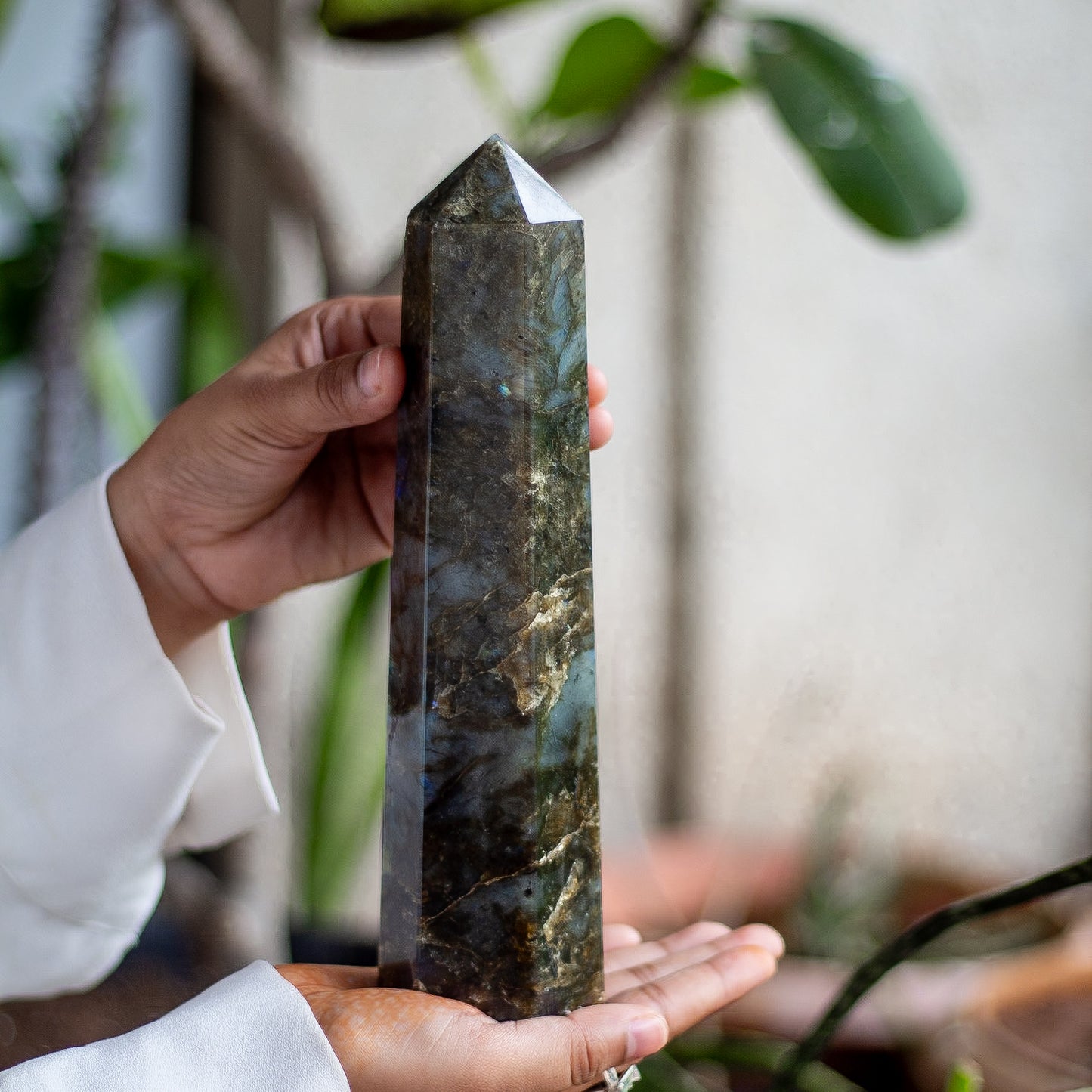 Labradorite XXL Tower - 970 Gm | Promotes Spiritual Growth