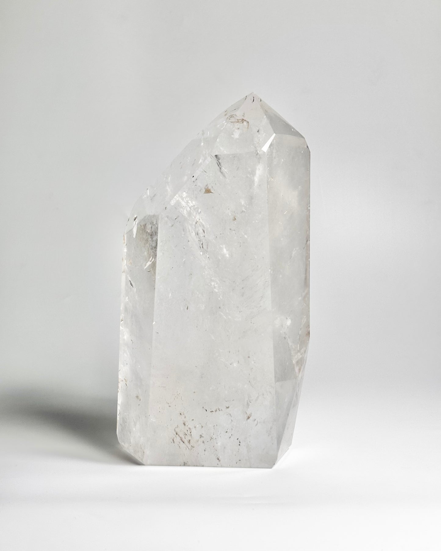 Clear Quartz Free Form – 2.9 Kg | Clarity, Focus & Amplified Intentions