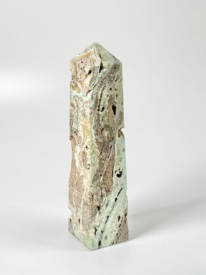 Blue Aragonite Four-Facet Tower 2.3 Kg – Calming Energy & Emotional Healing