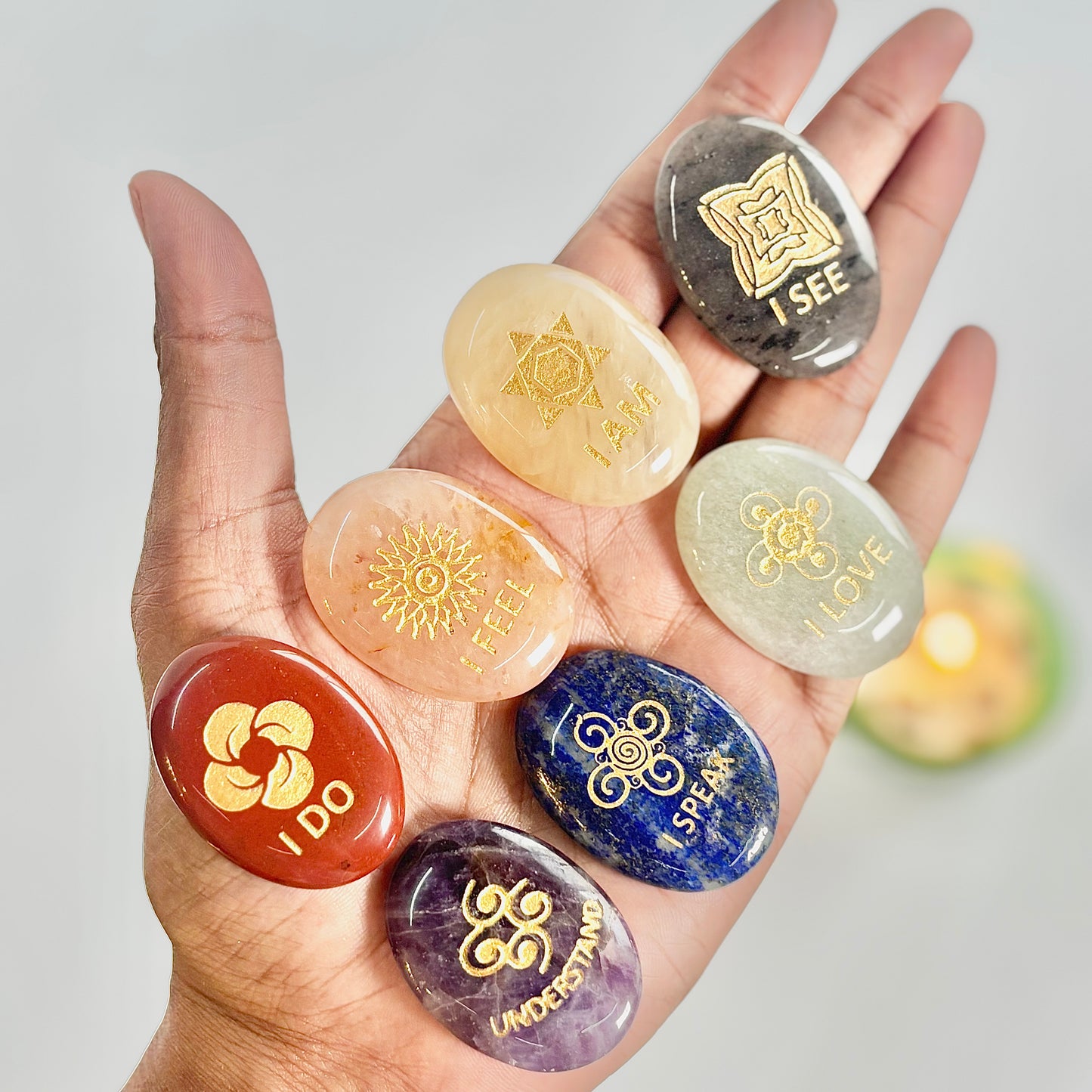 Seven Chakra Oval Worry Stone Set – Crystal Palm Stones for Balance & Energy Alignment