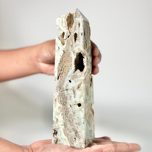 Blue Aragonite Four-Facet Tower 780 Gm – Calming Energy & Emotional Healing