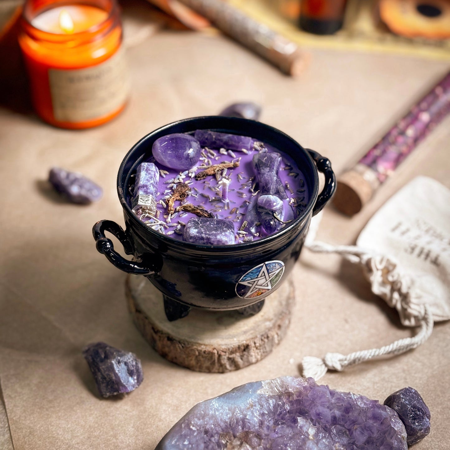 Calm & Focus Crystal Treasure Cauldron Soy Candle - 190 g