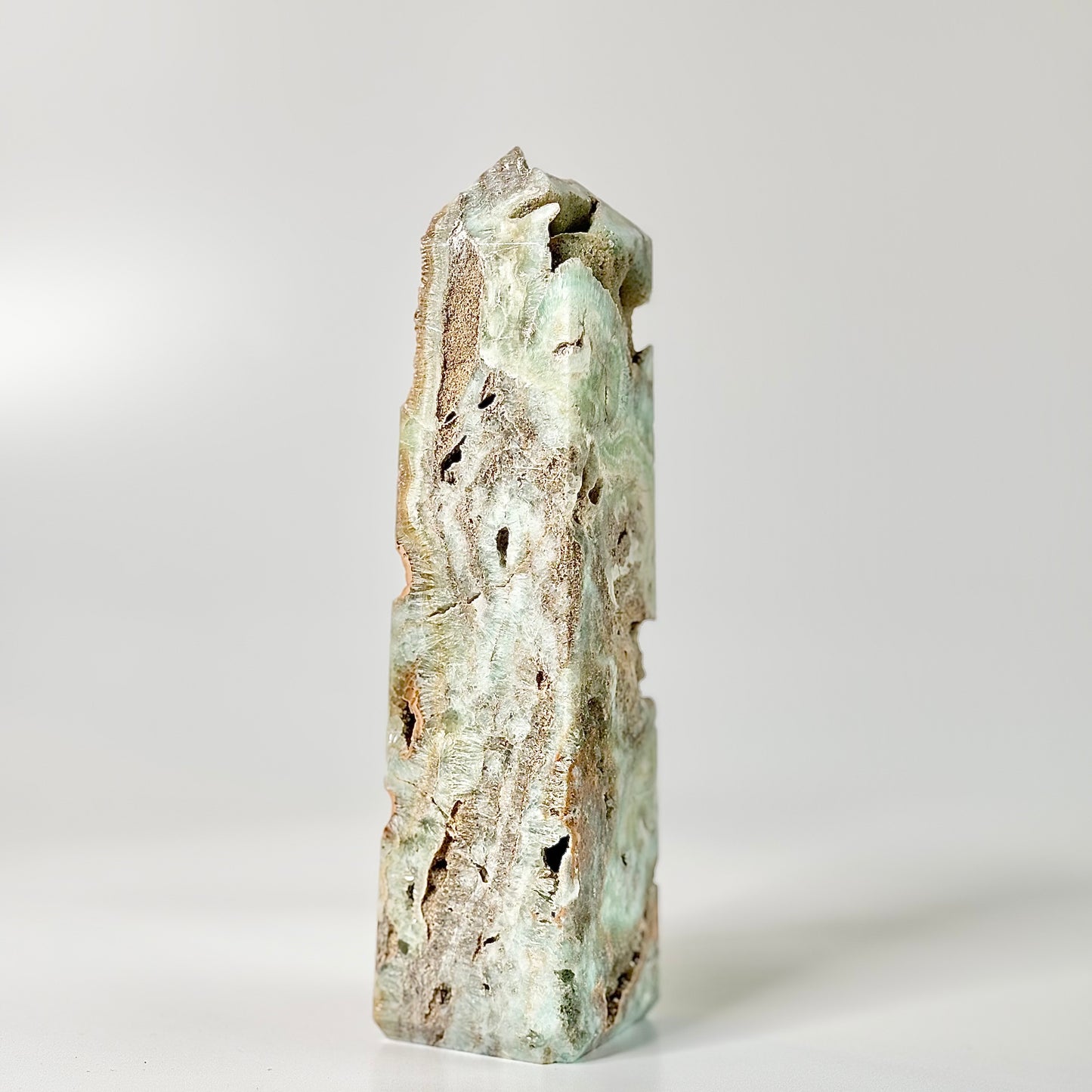 Blue Aragonite Four-Facet Tower 780 Gm – Calming Energy & Emotional Healing