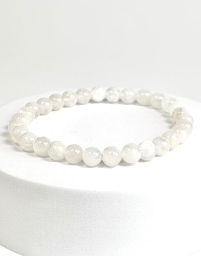Rainbow moonstone - 6mm | Cultivates Compassion & empathy