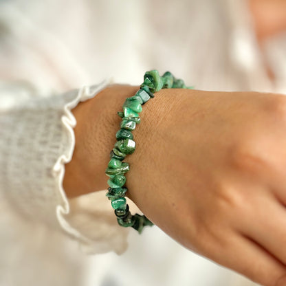 Emerald Chips Bracelet | Helps in overcoming misfortune