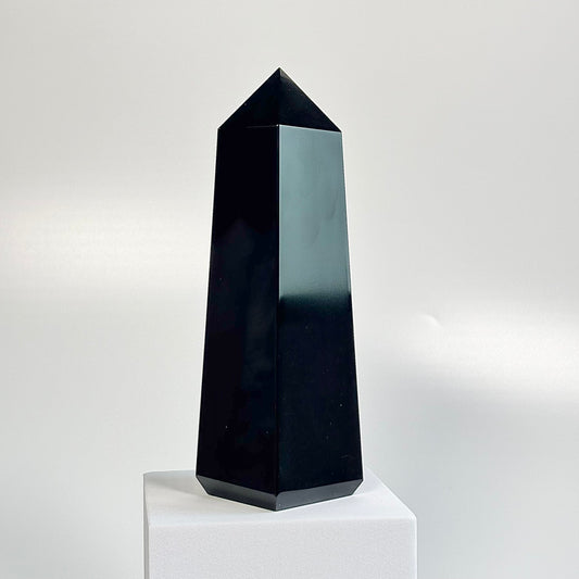 Black Obsidian Four-Facet Tower – 679g - Ground • Shield • Release