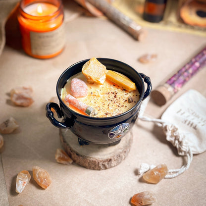 Confidence Crystal Treasure Cauldron Soy Candle - 190 g