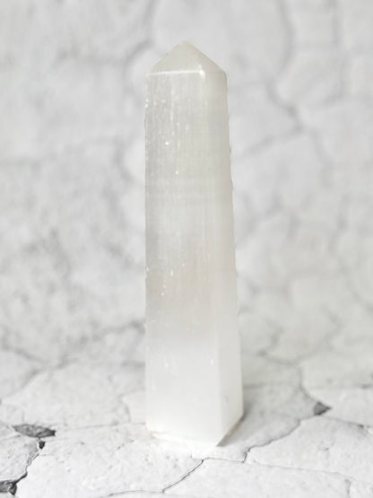 Four Facet Selenite Tower – 370g - Soft Glow & Balanced Form