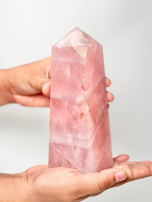 Four Facet Rose Quartz Tower – 820g - Soft Elegance & Balanced Design