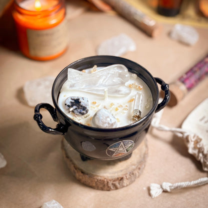 Clarity & Balance Crystal Treasure Cauldron Soy Candle - 190 g