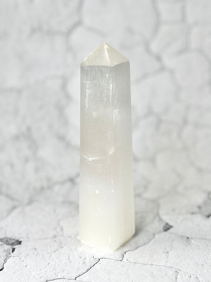 Four Facet Selenite Tower – 367g - Soft Glow & Balanced Form