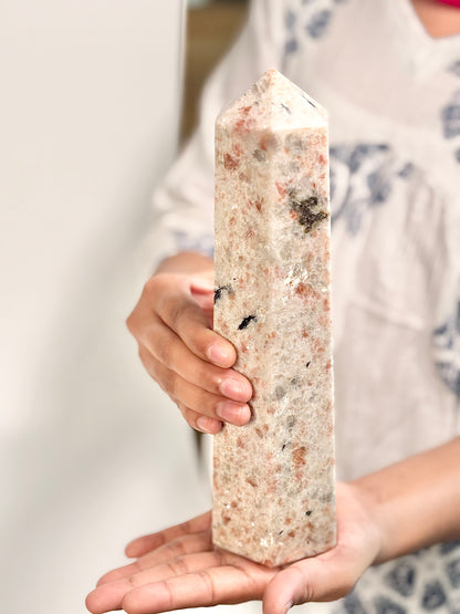 Sunstone Six-Facet Tower – 1515 Gm - Ignit Joy • Embrace Confidence • Manifest Positivity