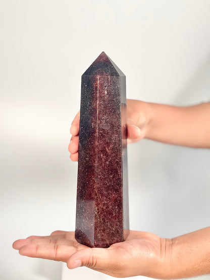 Strawberry Quartz Six -Facet Tower – 951g - Heart Chakra • Radiate Love • Embrace Joy