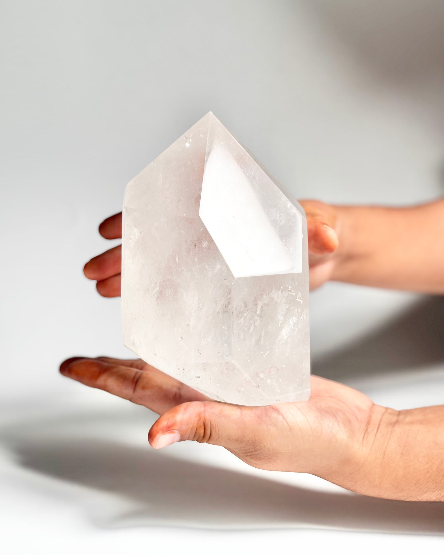 Clear Quartz Free Form – 1.4 Kg | Clarity, Focus & Amplified Intentions