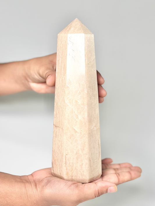 Eight Facet Peach Moonstone Tower – 1.2kg -Soft Radiance &amp; Elegant Form