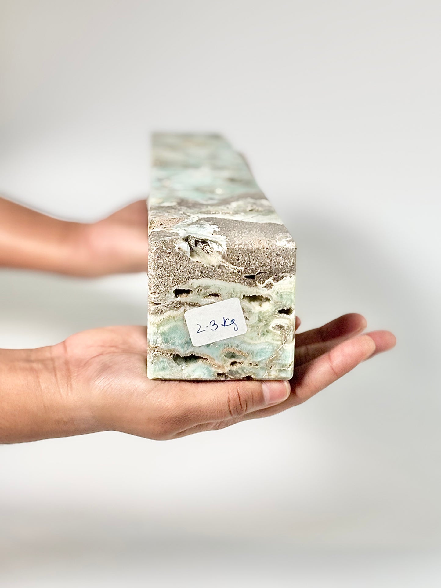 Blue Aragonite Four-Facet Tower 2.3 Kg – Calming Energy & Emotional Healing