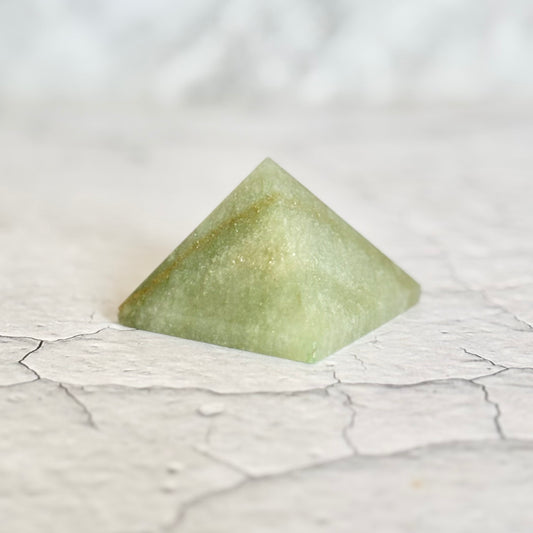 Green Aventurine Pyramid – Growth & Fresh Energy
