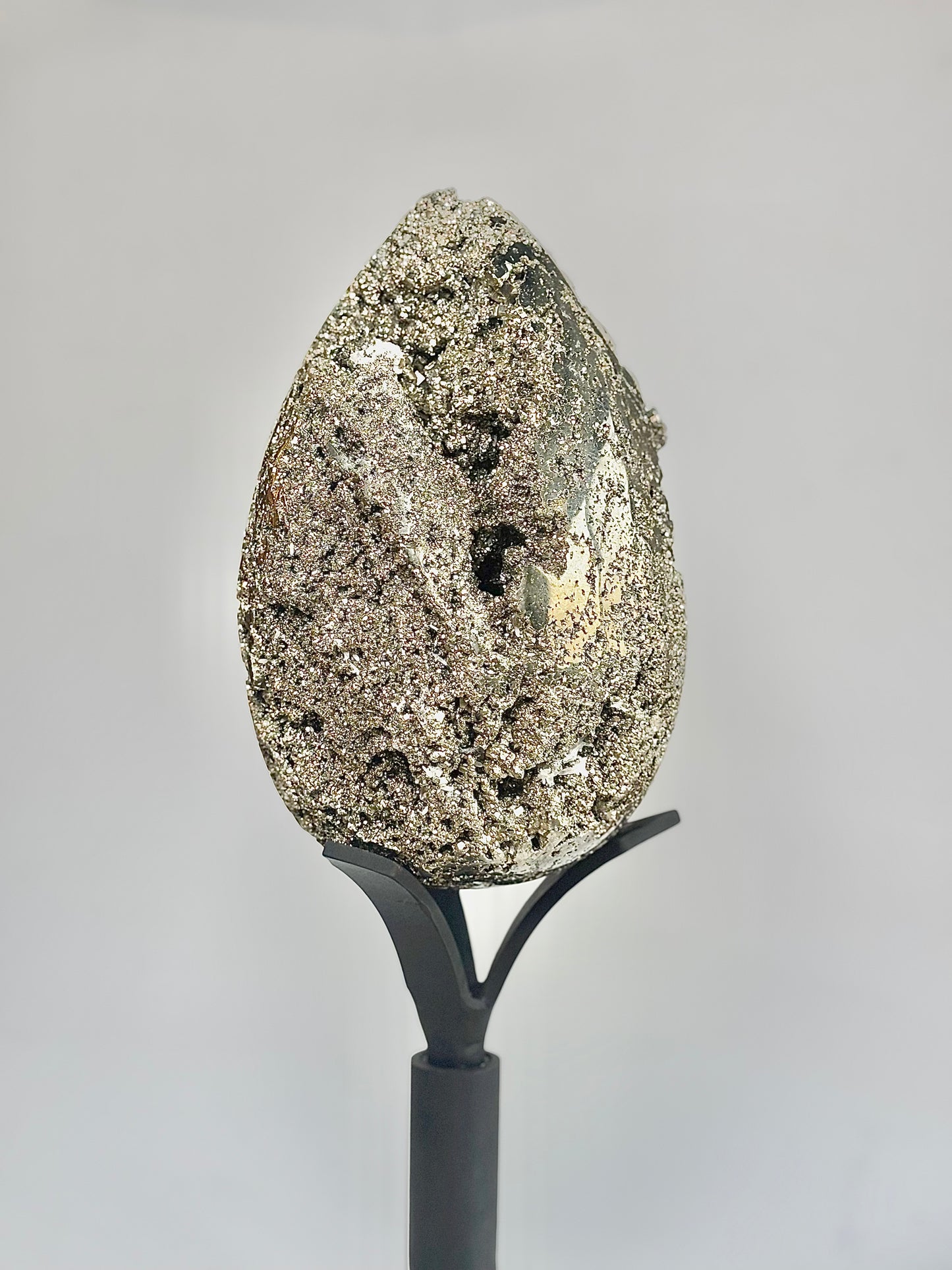 Extra Large Peruvian Pyrite Druzy Egg Carving 8.4 Kg – Abundance & Prosperity