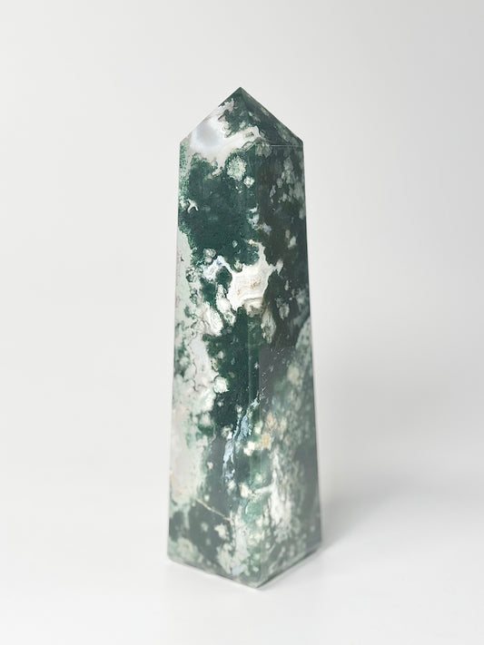 Four Facet Moss Agate Tower – 357g - Nature-Inspired Calm & Grounded Beauty