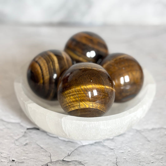 Tiger's eye Sphere | Stone for Protection against evil