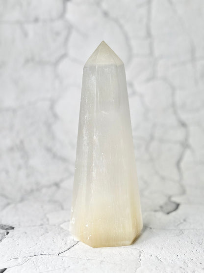Six Facet Selenite Tower – 854g - Bright Elegance & Harmonised Form
