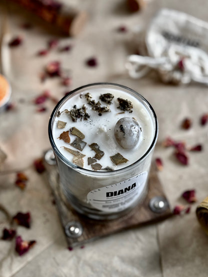 Diana Altar Candle – 200 g Soy Wax Jar Candle for Ritual & Devotion