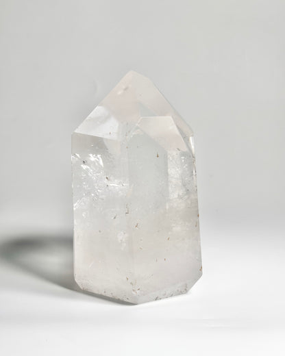 Clear Quartz Free Form – 1.6 Kg (B) | Clarity, Focus & Amplified Intentions