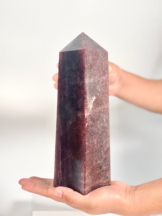 Strawberry Quartz Four-Facet Tower – 1630g - Heart Chakra • Radiate Love • Embrace Joy
