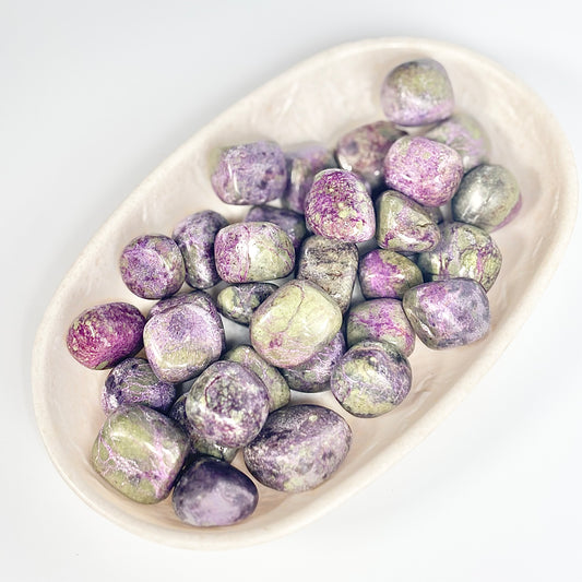 Stichtite Tumble Stone – Heart Healing & Spiritual Awakening Release the Past • Embrace Inner Peace • Awaken Intuition