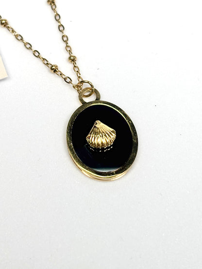 Vintage Shell Pendant Necklace | Gold-Plated Stainless Steel | The Lilith Store