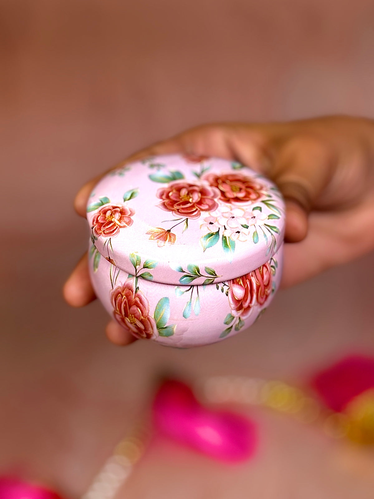 Floral Tin Soy Candle – Vanilla