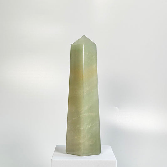 Green Aventurine Six-Facet Tower – 1035g - Attract Luck • Inspire Growth • Help Heart Chakra