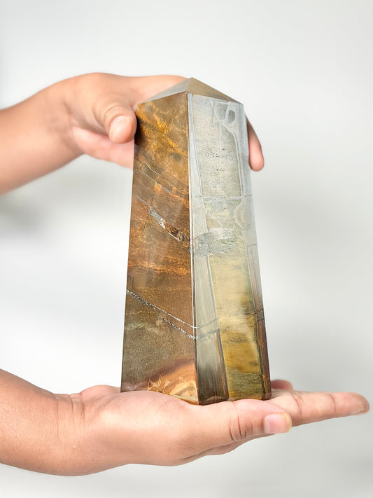 Four Facet Tiger’s Eye Tower – 1.1 Kg - Focus, Confidence & Style