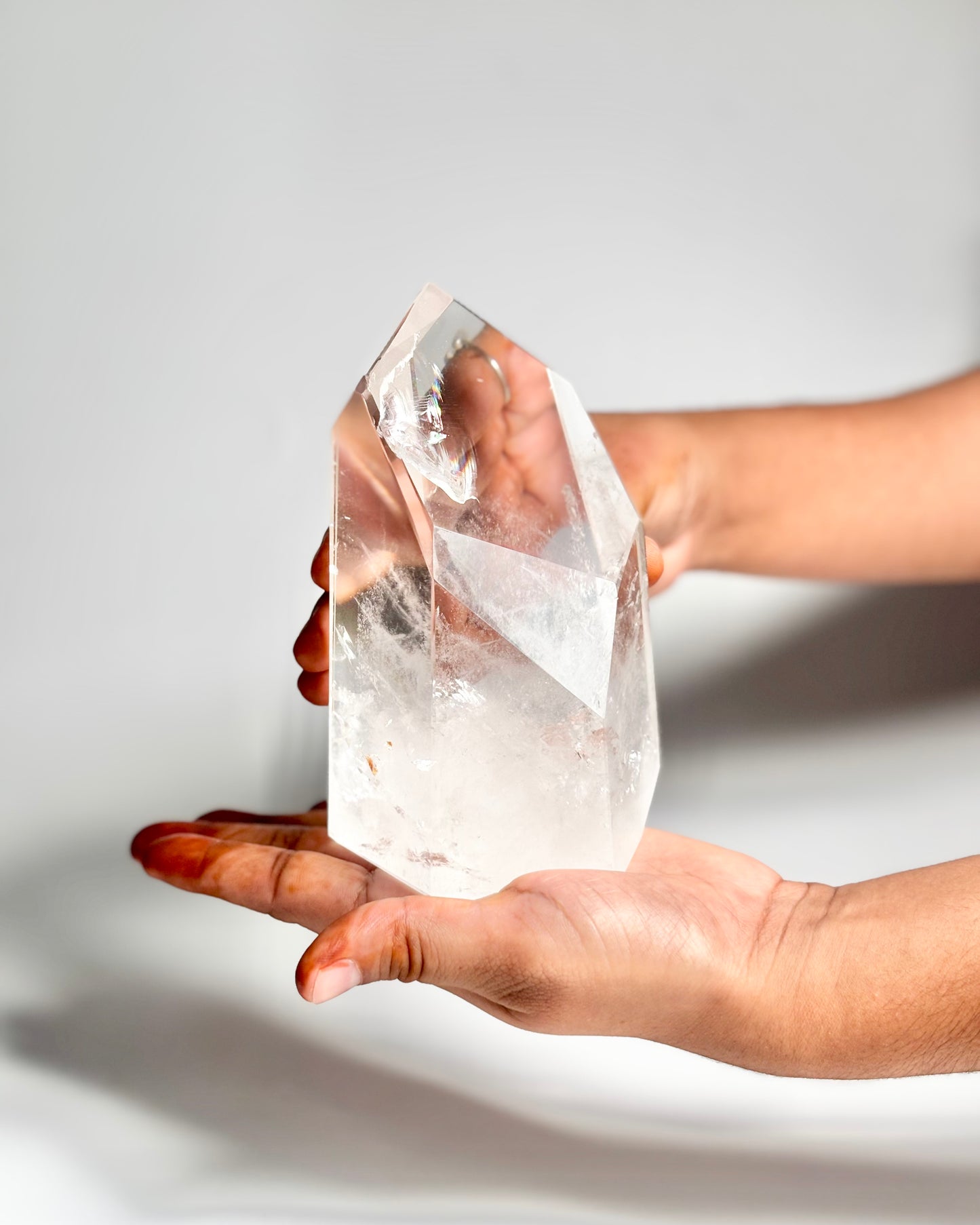 Clear Quartz Free Form – 800 Gm | Clarity, Focus & Amplified Intentions