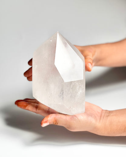 Clear Quartz Free Form – 1.4 Kg | Clarity, Focus & Amplified Intentions