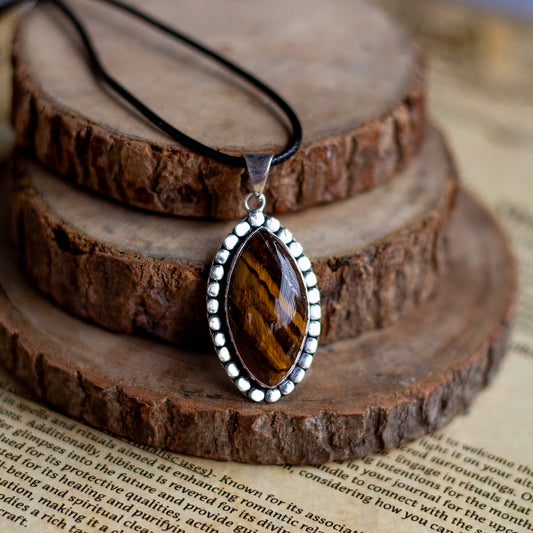 Tiger's eye Pendant with Cord | Wealth & Fortune