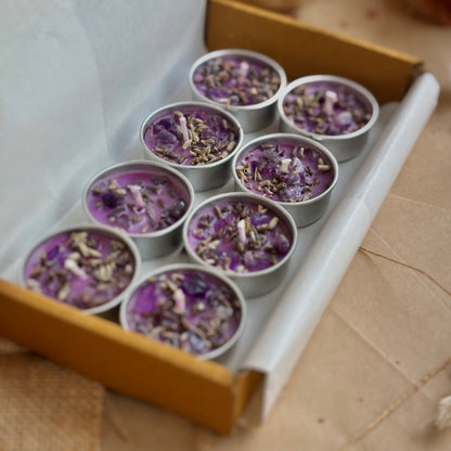 Lavender Soy Wax Tealight Candle with Lavender & Amethyst