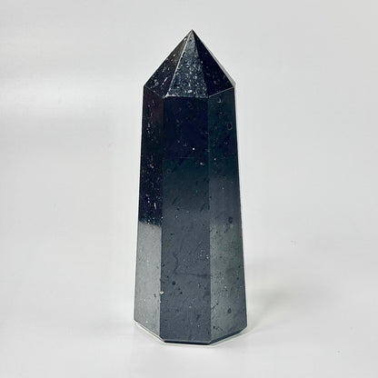 Eight Facet Black Tourmaline Tower – 1 kg - Bold Presence & Timeless Design
