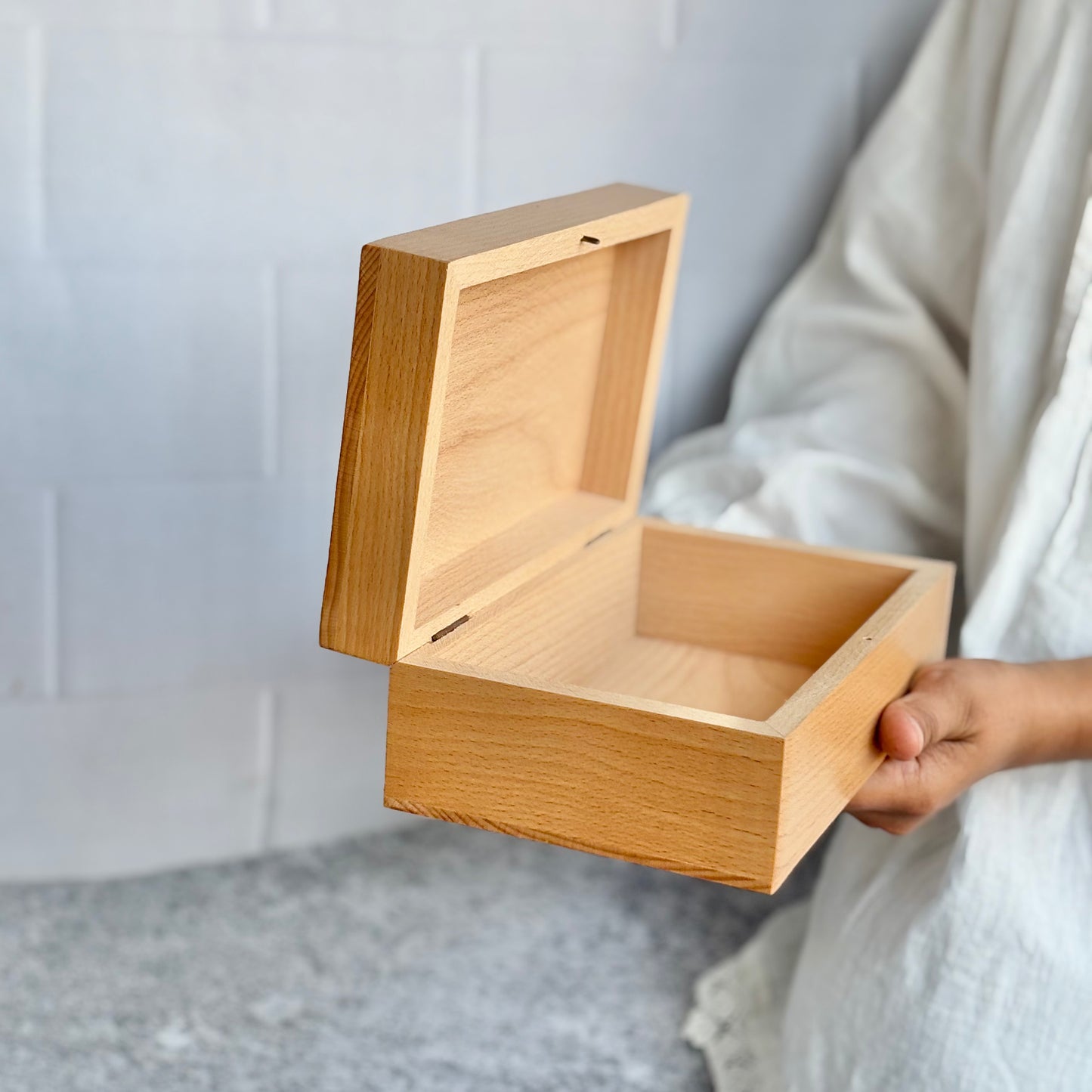 Steam Beech Woodeen Box | Perfect for Storing Tarot Cards and Crystals | Small