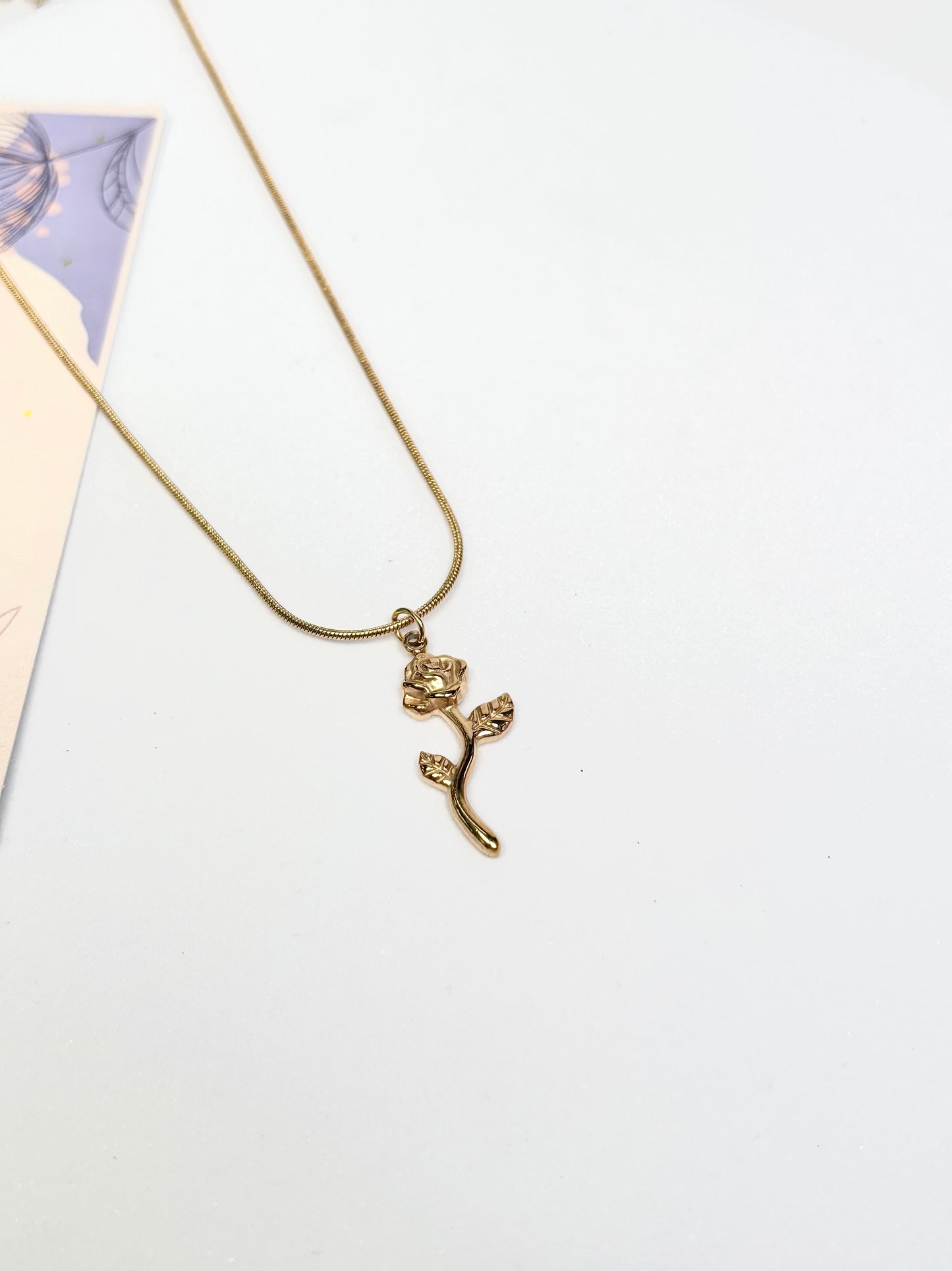 Rose Pendant Necklace