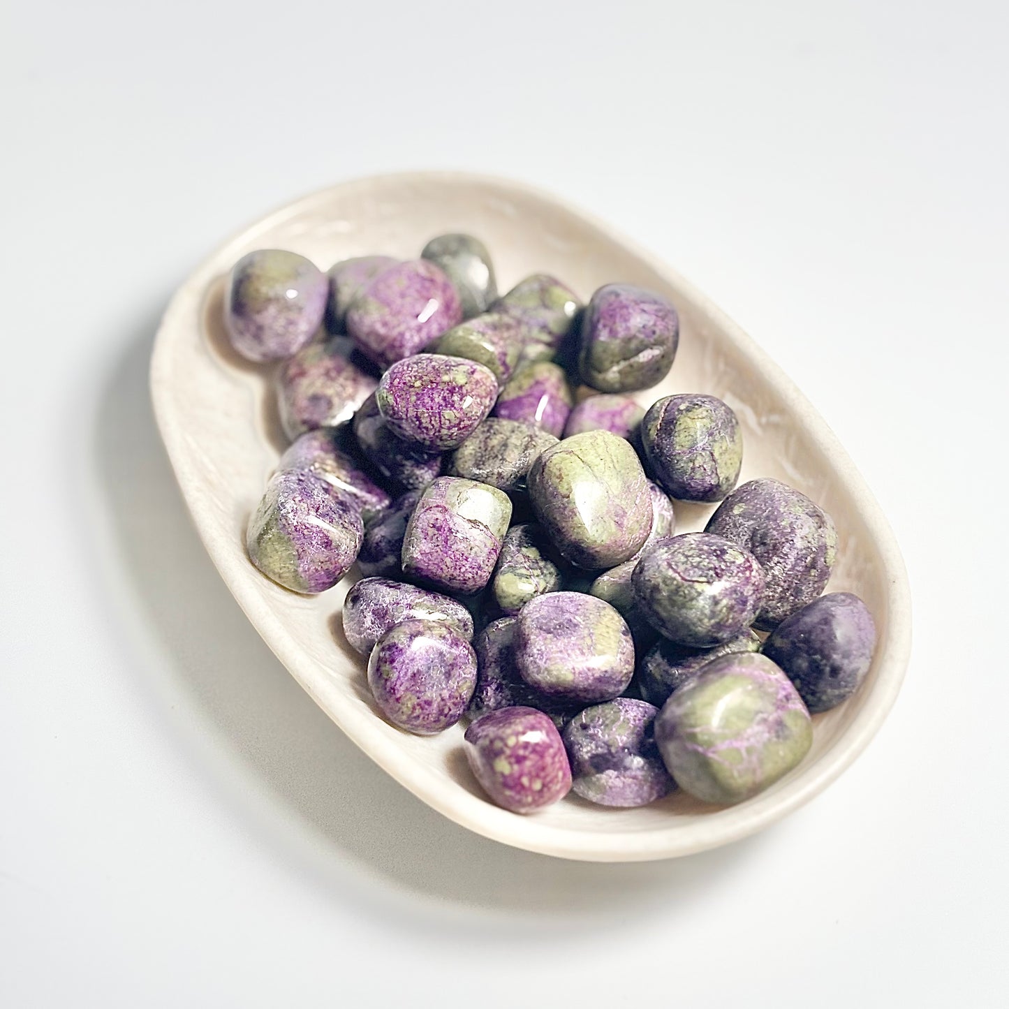 Stichtite Tumble Stone – Heart Healing & Spiritual Awakening Release the Past • Embrace Inner Peace • Awaken Intuition