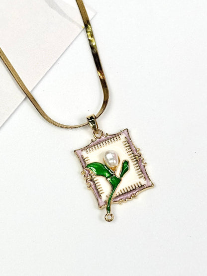 Botanical Pearl Pendant Necklace | Gold-Plated Stainless Steel | The Lilith Store