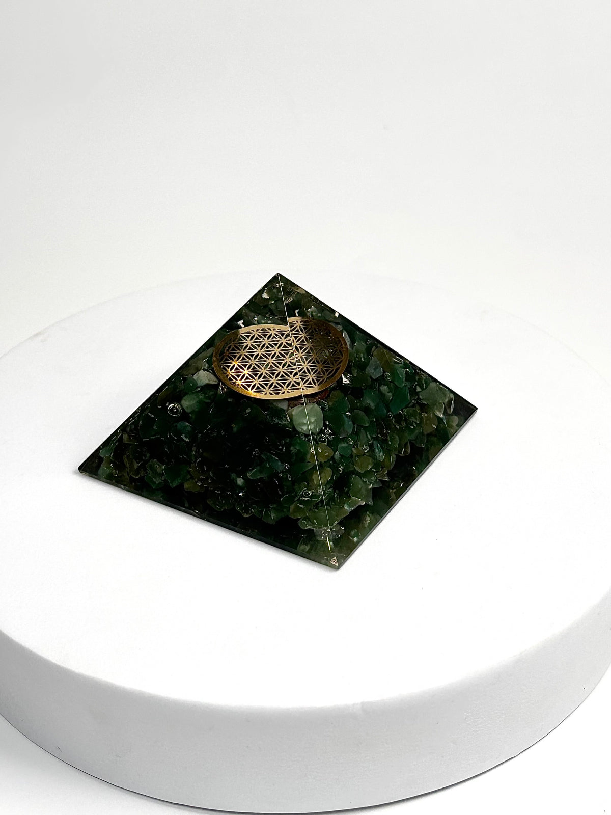 Green Aventurine Orgonite Pyramid